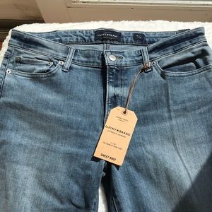 Lucky sweet boot cut jeans size 14 or 32 waist